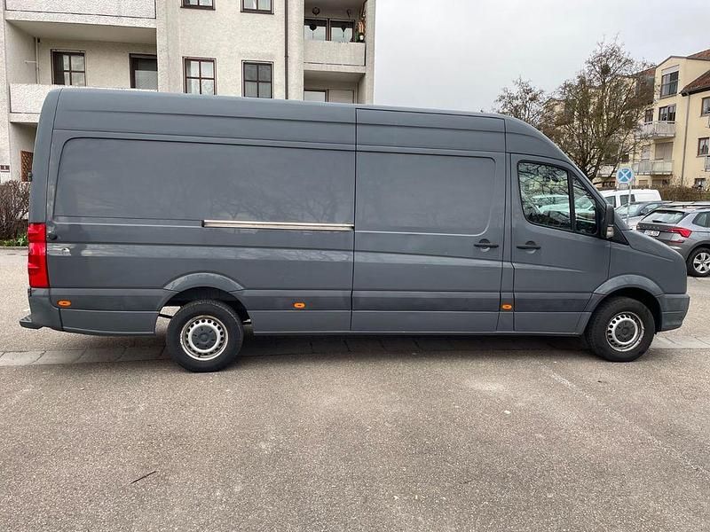 Gebraucht VW Crafter 163 PS (119 kW) 2016 Grau Van