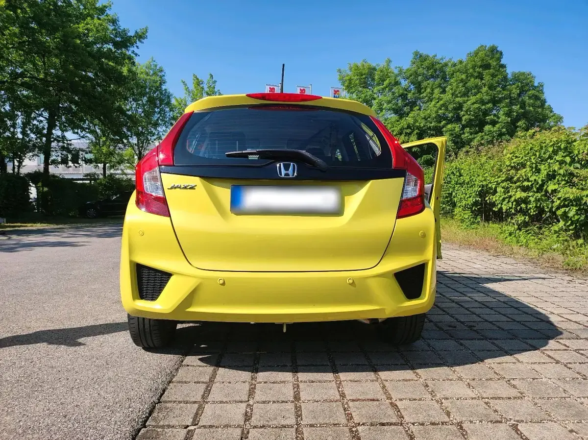 Gebraucht Honda Jazz Comfort 102 PS (75 kW) 2015 Gelb Kleinwagen