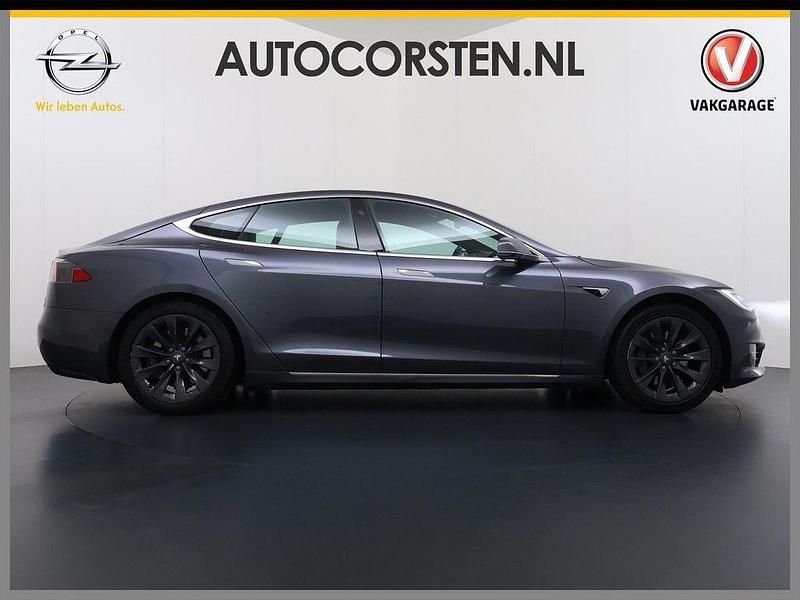 Second-hand Tesla Model S 245 kW (334 CP) 2018 Gri Hatchback