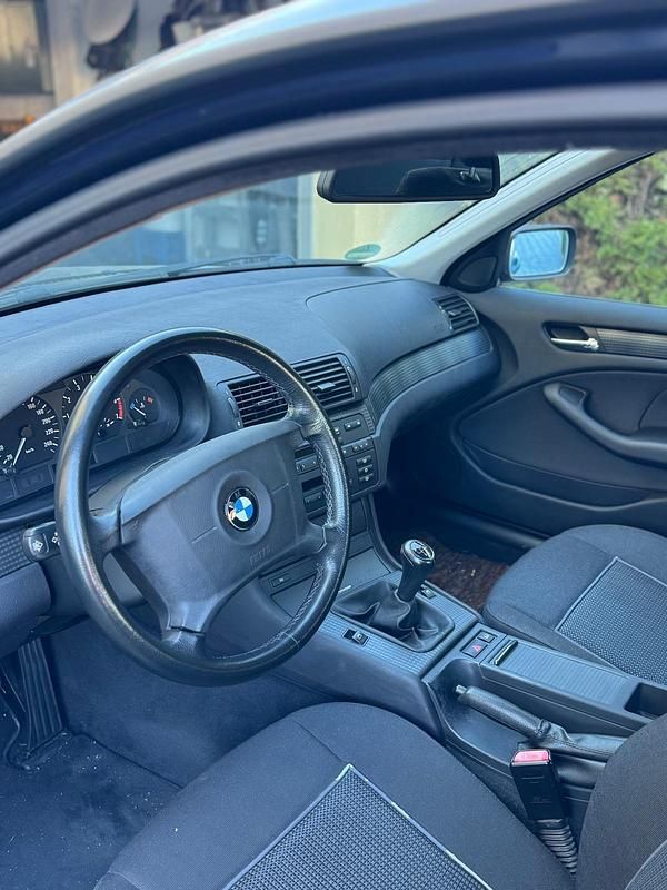 Gebraucht BMW 2002 105 PS (77 kW) 2002 Blau Limousine