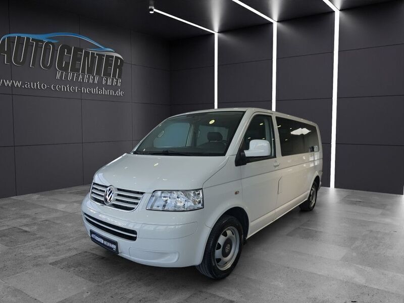 Weiß Gebraucht 2008 VW T5 Comfortline Van | 18.980 € (Etwas zu teuer) - Bild 1/4