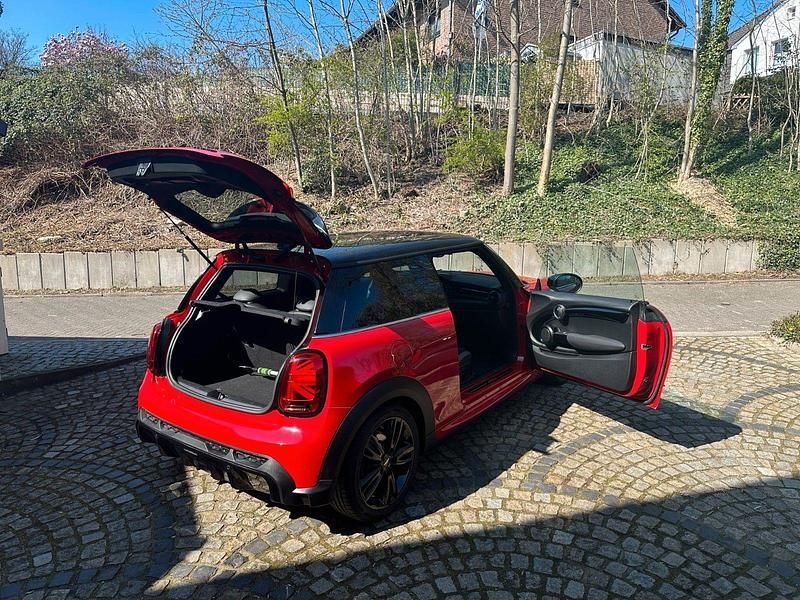 Gebraucht Mini John Cooper Works 136 PS (100 kW) 2022 Rot Kleinwagen