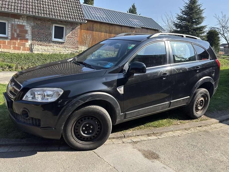 Gebraucht Chevrolet Captiva LT 150 PS (110 kW) 2007 Schwarz SUV