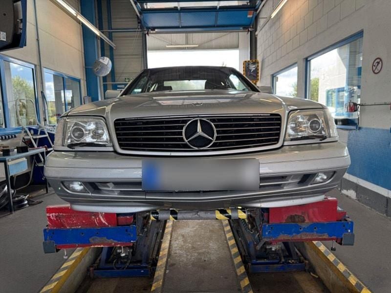 Gebraucht Mercedes SL320 231 PS (169 kW) 1997 Silber Cabrio