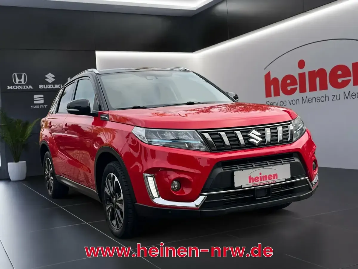 Gebraucht Suzuki Vitara Comfort+ 140 PS (102 kW) 2021 Rot SUV