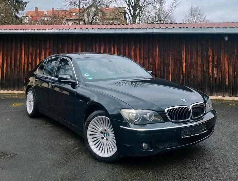 Second-hand BMW 740 306 CP (225 kW) 2005 Negru Berlinǎ