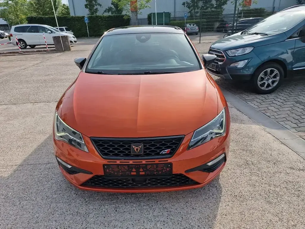 Occasion Seat Leon CUPRA 300 ch (220 kW) 2018 Orange Berline