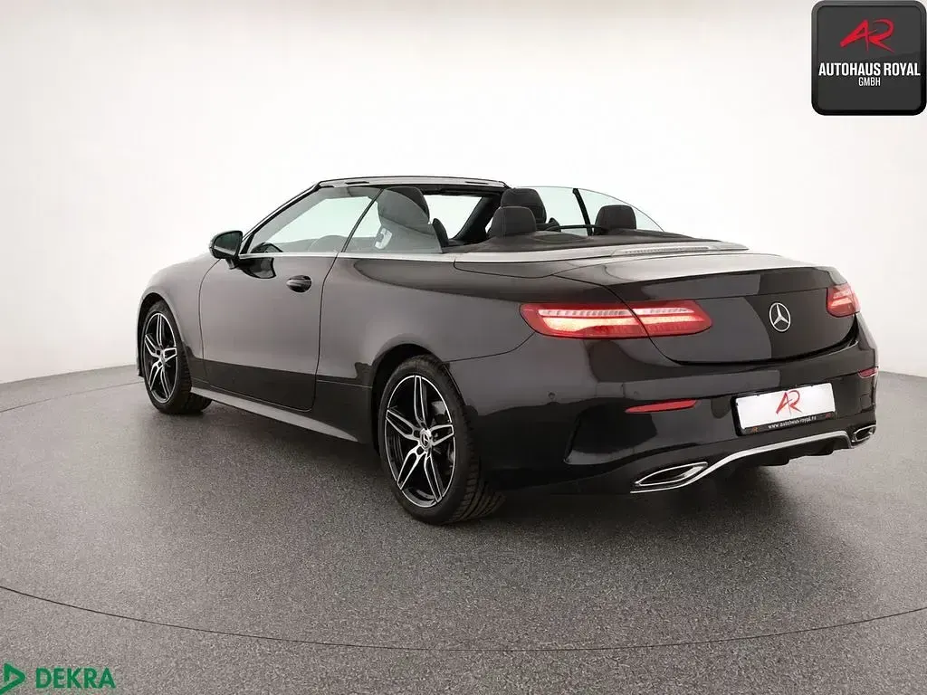 Gebraucht Mercedes E200 AMG 211 PS (155 kW) 2020 Schwarz Cabrio
