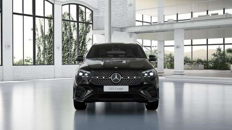 Metalliclack obsidianschwarz Gebraucht 2024 Mercedes GLE400 AMG Coupé | 86.900 € (Guter Preis) - Bild 1/4