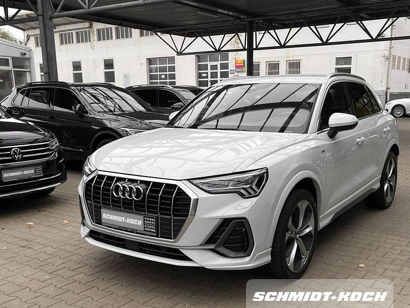 Gebraucht Audi Q3 S-Line 245 PS (180 kW) 2022 Gletscherweiss (weiß) SUV
