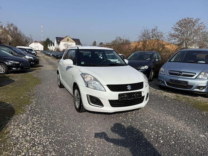 Gebraucht Suzuki Swift Basic 94 PS (69 kW) 2014 Weiß Kleinwagen