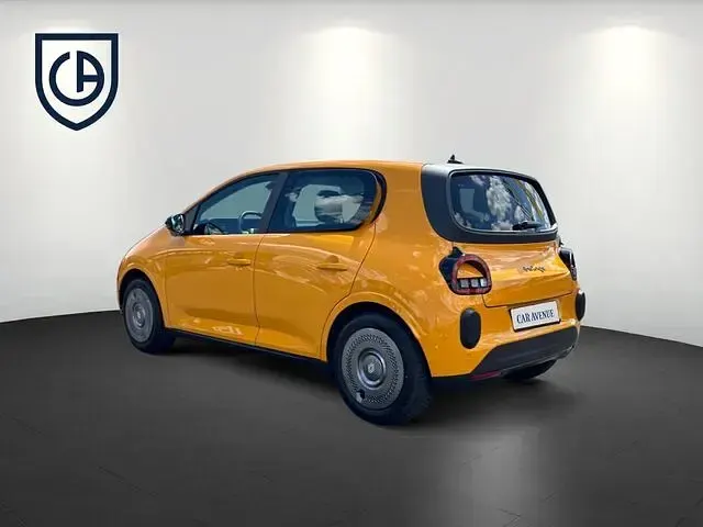 Neu Renault Twingo Urban 35 kW (48 PS) 2026 Gelb schwarz Kleinwagen