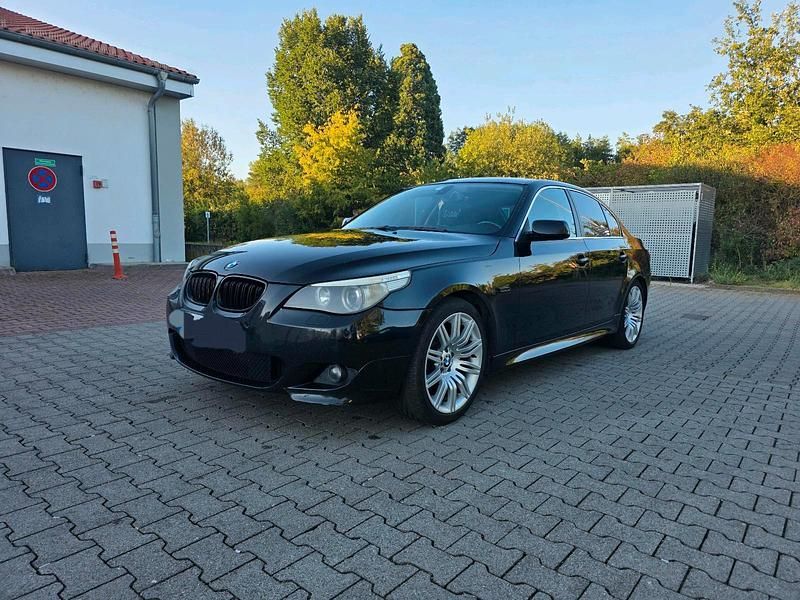 Schwarz Gebraucht 2006 BMW 525 M Sport Limousine | 5.000 € (Etwas zu teuer) - Bild 1/4