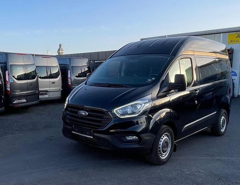 Gebraucht Ford Transit Custom 105 PS (77 kW) 2020 Schwarz Van / Kleinbus