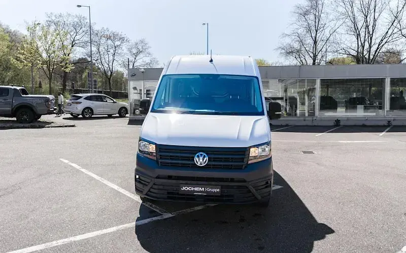 Gebraucht VW Crafter 140 PS (102 kW) 2023 Weiss Van