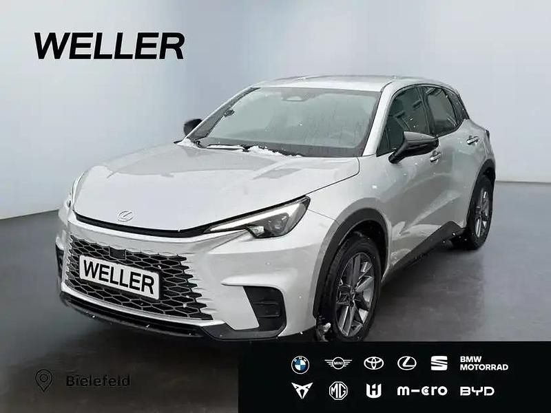 Gebraucht Lexus LBX 136 PS (100 kW) 2025 Silber SUV