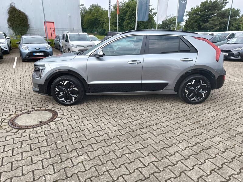 Gebraucht Kia e-Niro Inspiration 150 kW (204 PS) 2023 (klg) stahlgrau met. SUV
