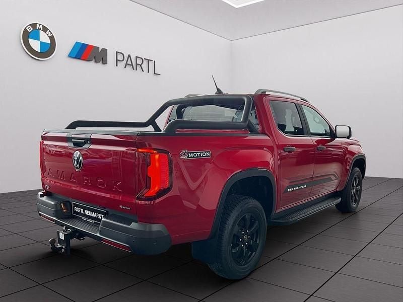 Gebraucht VW Amarok PanAmericana 241 PS (177 kW) 2024 Deep red Abholung