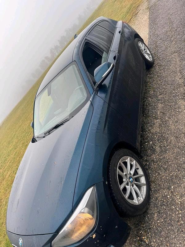 Gebraucht BMW 116 136 PS (100 kW) 2011 Blau Kleinwagen