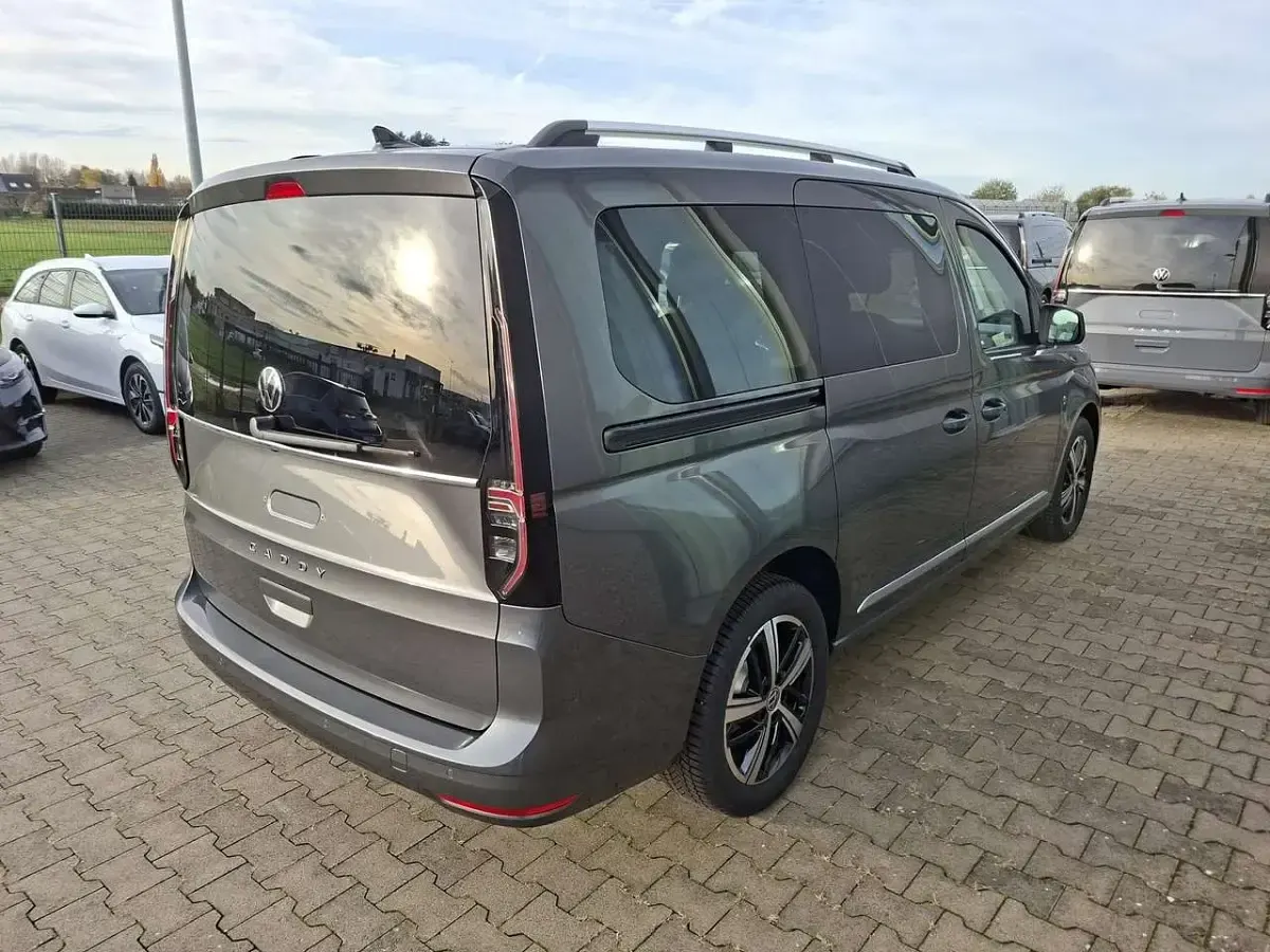 Neu VW Caddy Maxi Style 116 PS (85 kW) 2026 Metalliclackierung indiumgrau Van / Kleinbus