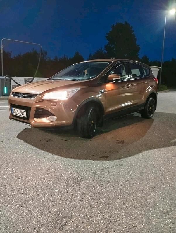 Gebraucht Ford Kuga 164 PS (120 kW) 2013 SUV