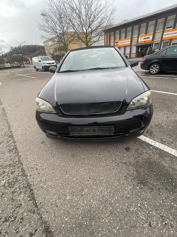Gebraucht Opel Astra Cabriolet 100 PS (73 kW) 2001 Schwarz Cabrio