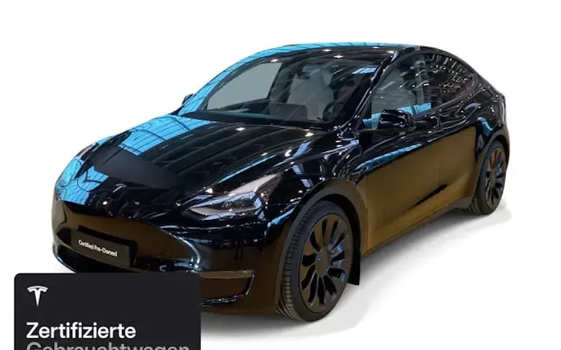 Usata Tesla Model Y Performance 321 kW (437 CV) 2023 Nero SUV
