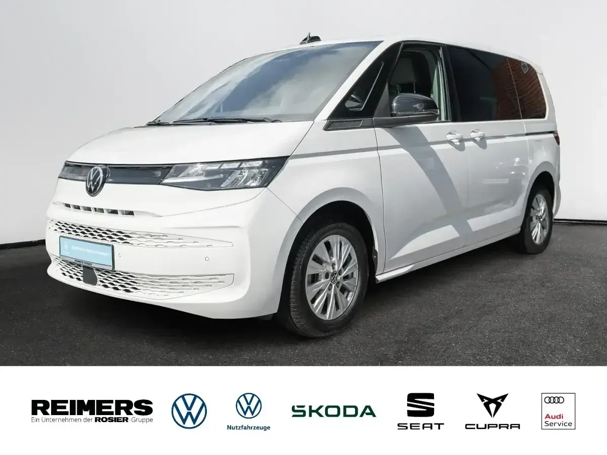 Gebraucht VW Multivan 110 PS (80 kW) 2022 Van / Kleinbus