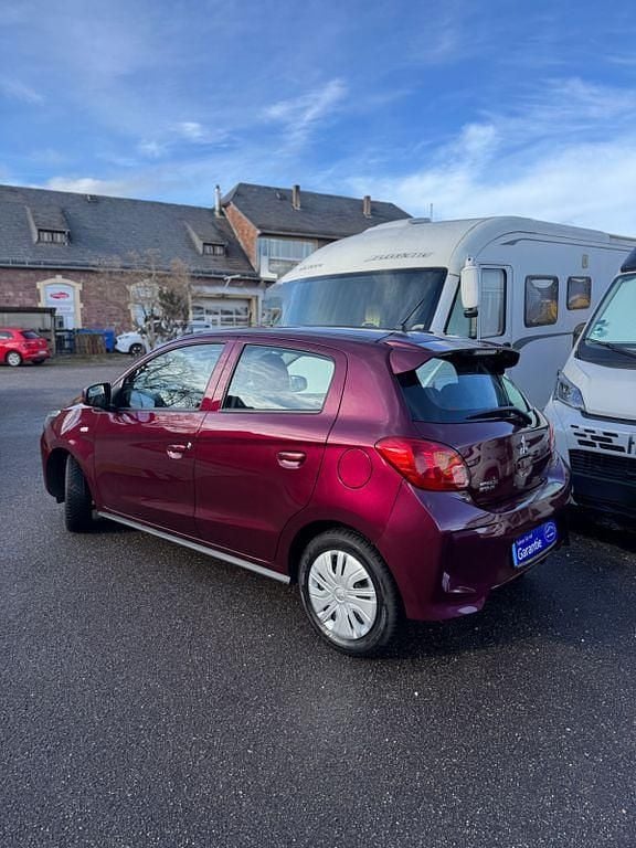 Gebraucht Mitsubishi Space Star Select 71 PS (52 kW) 2023 Rot Kleinwagen