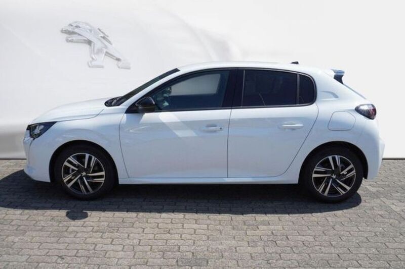Gebraucht Peugeot 208 Allure 102 PS (75 kW) 2023 Weiß Kleinwagen
