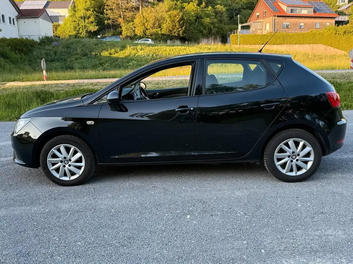 Gebraucht Seat Ibiza 105 PS (77 kW) 2014 Schwarz Kleinwagen