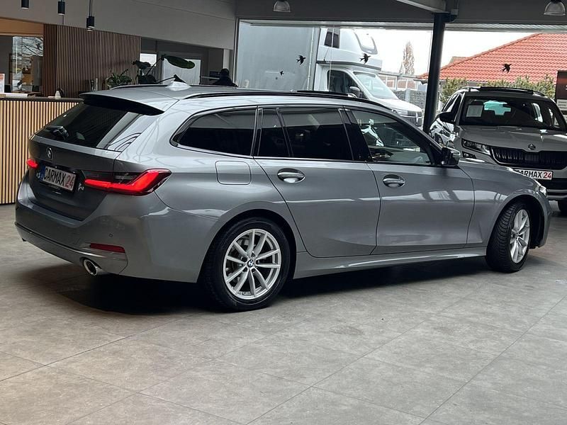 Gebraucht BMW 320 Shadowline 190 PS (139 kW) 2023 Grau Kombi