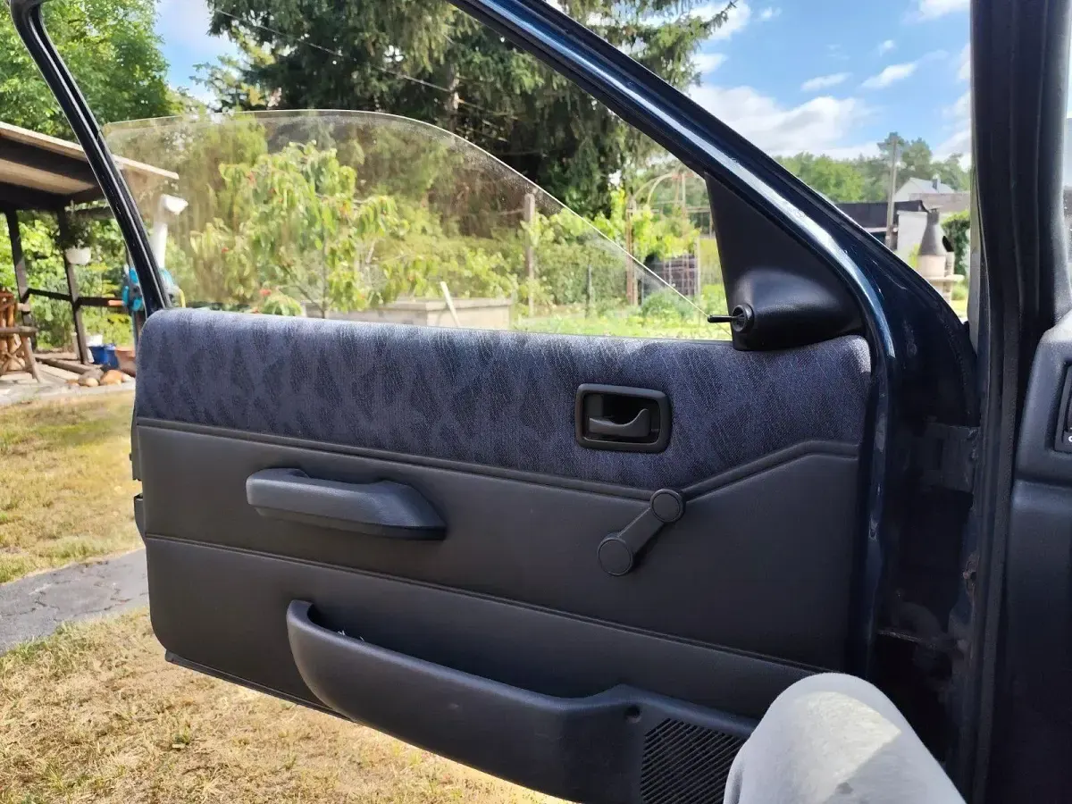 Gebraucht Ford Fiesta 50 PS (36 kW) 1994 Blau Kleinwagen