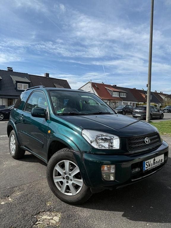 Gebraucht Toyota RAV4 150 PS (110 kW) 2001 Grün SUV
