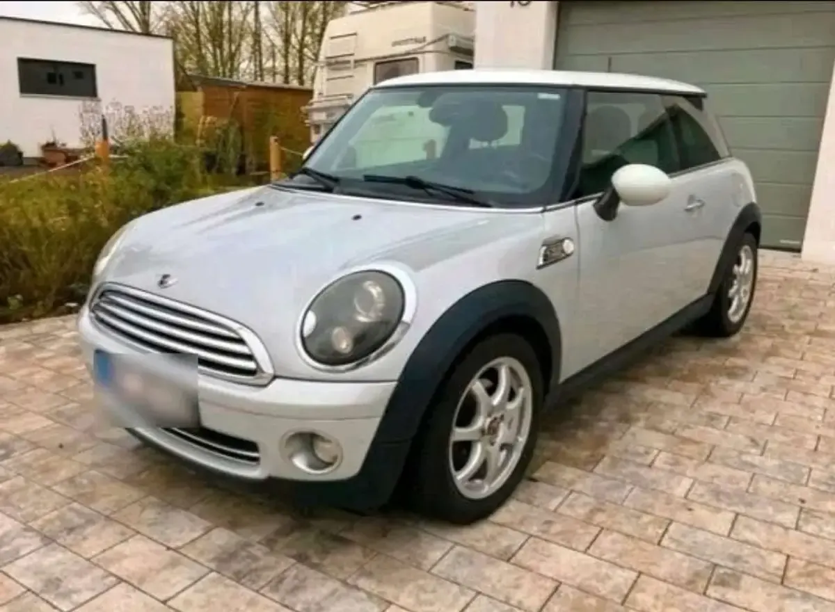 Usata Mini Cooper 120 CV (88 kW) 2009 Argento Utilitaria