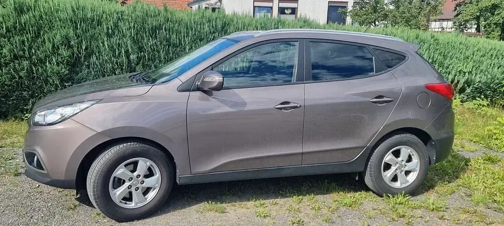 Gebraucht Hyundai ix35 Edition 135 PS (99 kW) 2013 Braun SUV