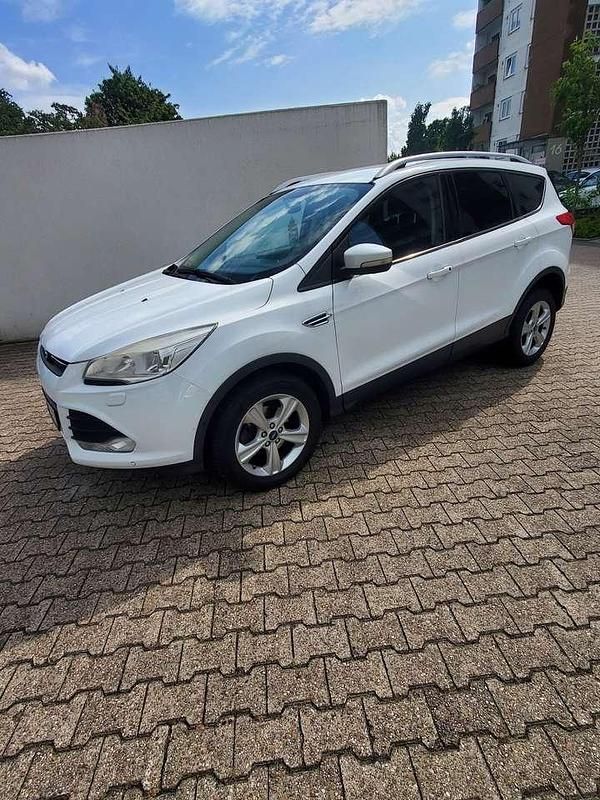 Gebraucht Ford Kuga Individual 150 PS (110 kW) 2014 SUV