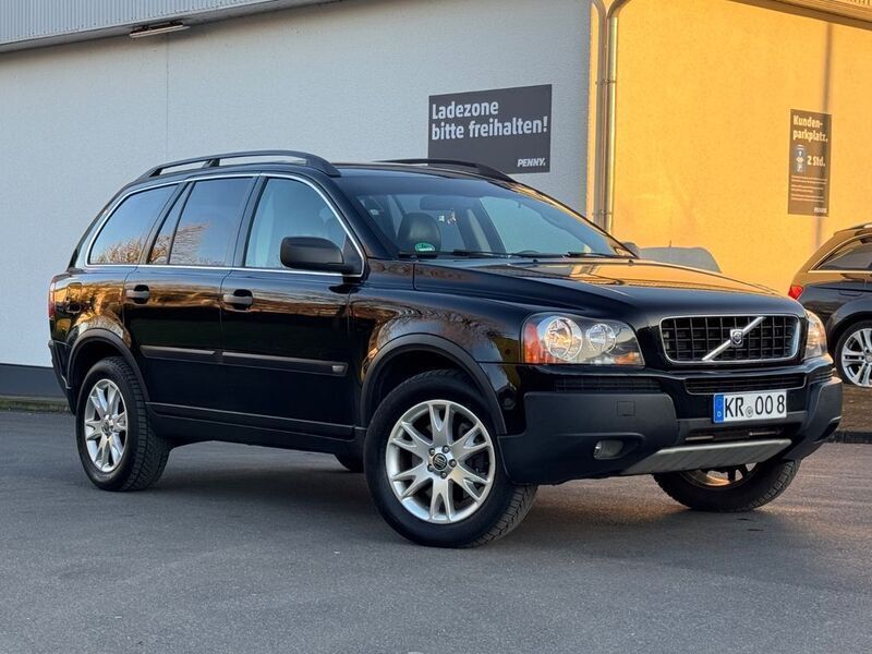 Schwarz Gebraucht 2006 Volvo XC90 Momentum SUV | 6.890 € (Fairer Preis) - Bild 1/4