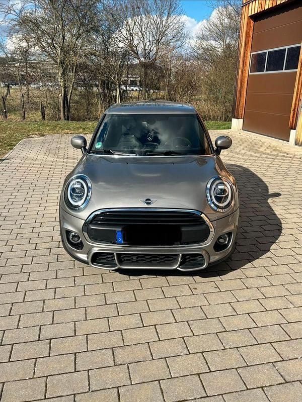 Second-hand Mini ONE 102 CP (75 kW) 2019 Argintiu Hatchback