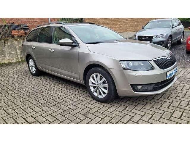 Gebraucht Skoda Octavia Style 110 PS (80 kW) 2016 Silber Kombi