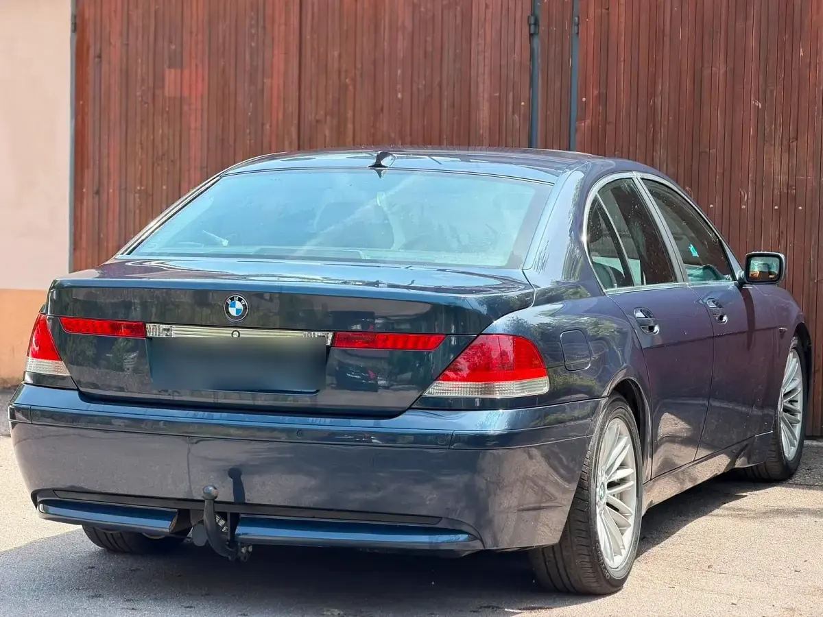 Gebraucht BMW 735 272 PS (200 kW) 2001 Blau Limousine