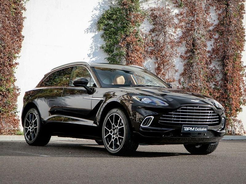 Gebraucht Aston Martin DBX 551 PS (405 kW) 2021 Braun SUV