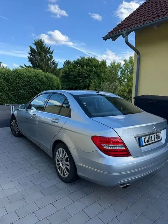 Gebraucht Mercedes C220 170 PS (125 kW) 2013 Schwarz Limousine