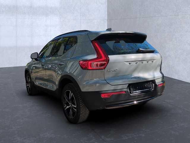 Gebraucht Volvo XC40 120 PS (88 kW) 2024 SUV