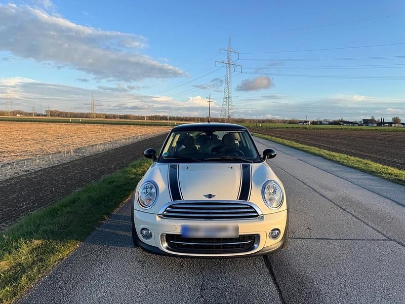 Usata Mini Cooper 122 CV (89 kW) 2013 Beige Utilitaria