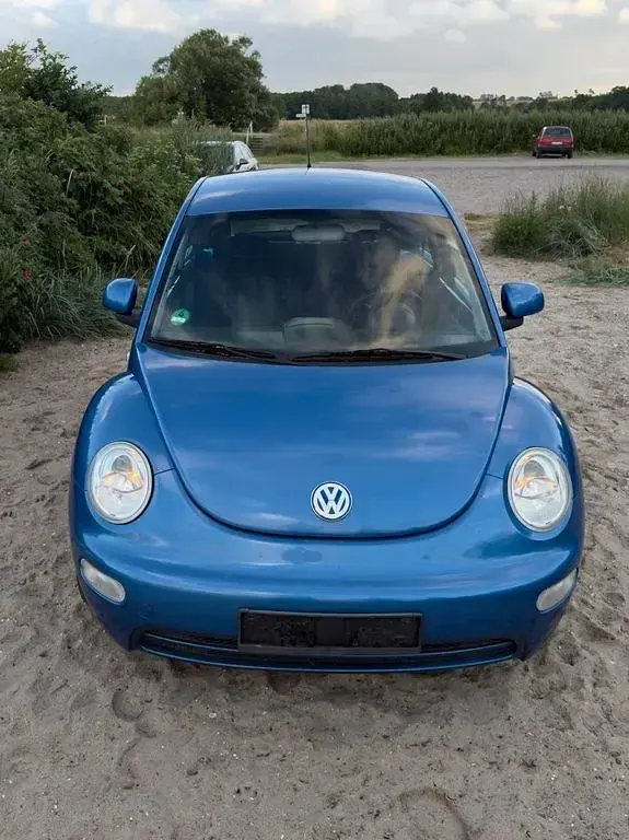 Gebraucht VW New Beetle 116 PS (85 kW) 1999 Blau Kleinwagen