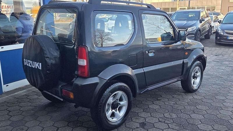 Gebraucht Suzuki Jimny Comfort 86 PS (63 kW) 2008 Schwarz SUV