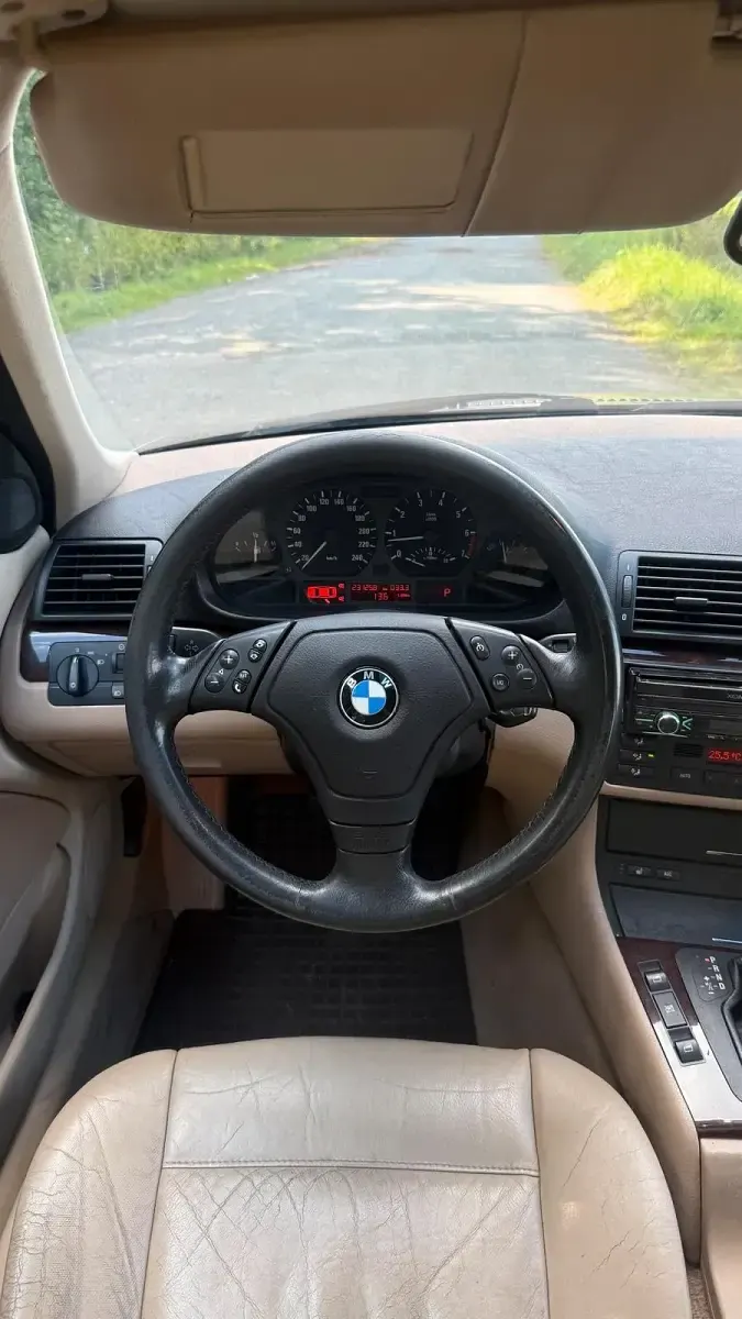 Gebraucht BMW 320 150 PS (110 kW) 1999 Schwarz Kombi