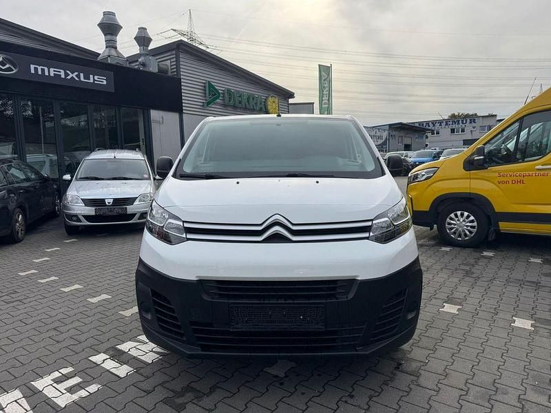 Gebraucht Citroën Jumpy 102 PS (75 kW) 2022 Weiß Van / Kleinbus