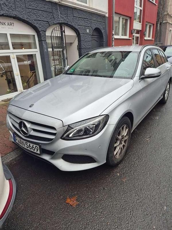 Gebraucht Mercedes C220 170 PS (125 kW) 2017 Grau Kombi